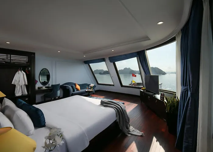 Le Theatre Cruises - Wonder On Lan Ha Bay 5*