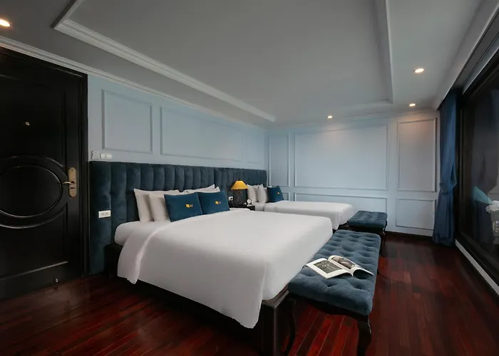  Le Theatre Cruises - Wonder On Lan Ha Bay 5*