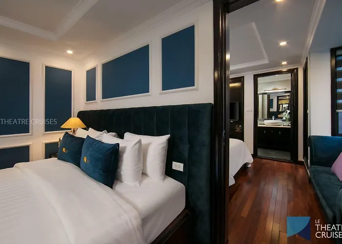 Le Theatre Cruises - Wonder On Lan Ha Bay  5*